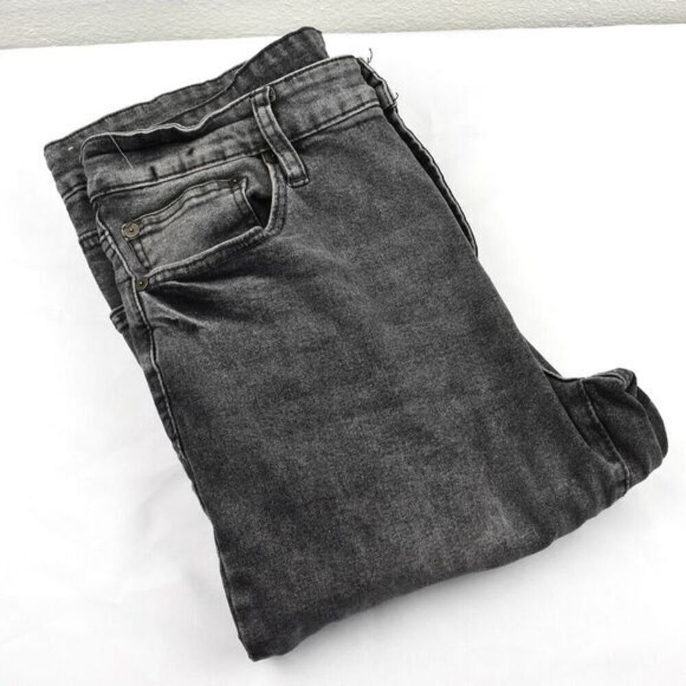 Rue21 Grey Jeans Size 36/34 Gently Used Condition no holes or stains